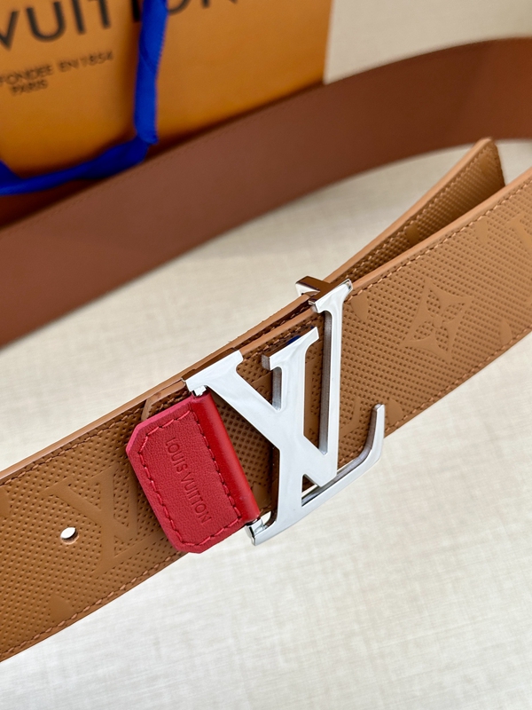 激安ルイヴィトンベルト背面デザイン